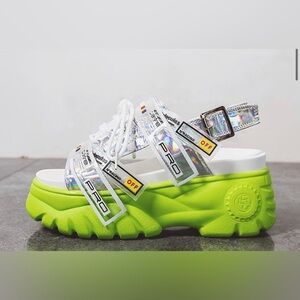 GT-TRANCK Women’s US 9 Tractor Platform Wedge Sandals Buckle Straps EU 40